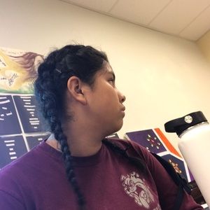 Meet your Posher, Elyse